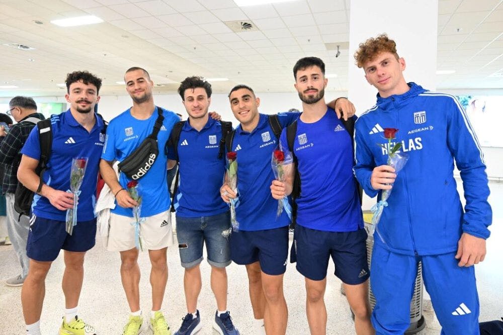 Επέστρεψε με χαμόγελα και αισιοδοξία η Εθνική μας ομάδα από την Τουρκία runbeat.gr